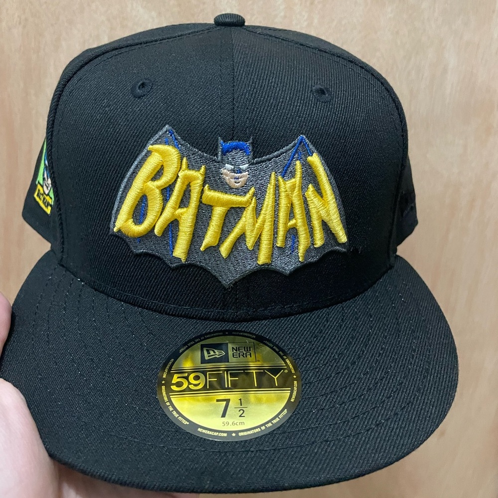 Myfitteds Batman Adam West DC Comics size 7 1/2 New Era fitted in store exclusiv